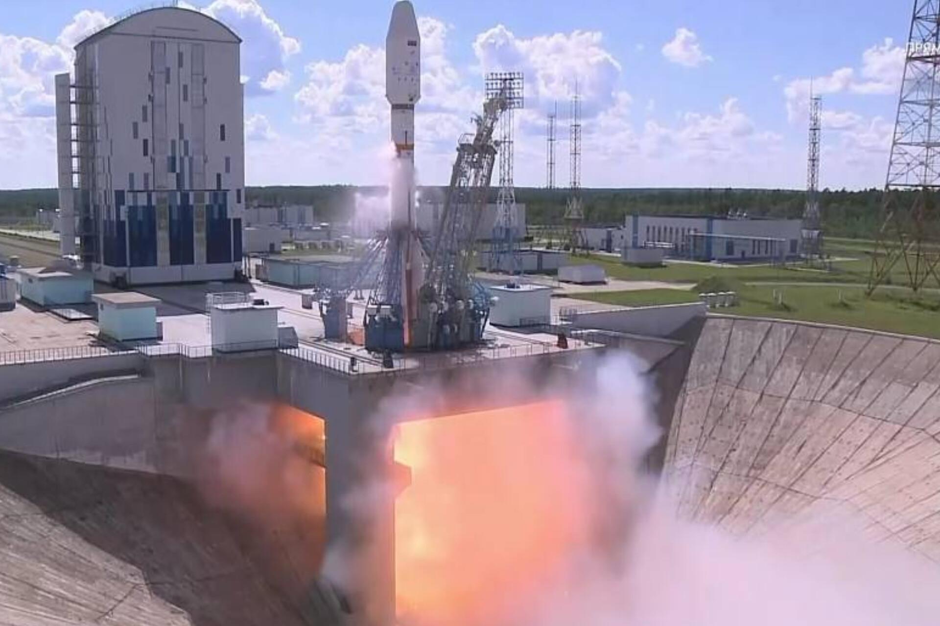Iran's Nahid-2 Communications Satellite Successfully Launched